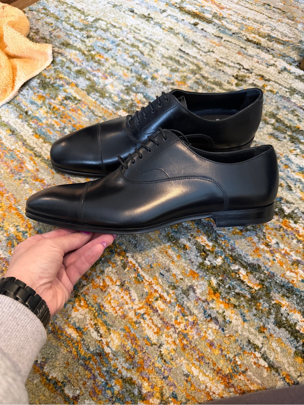 Paul Stuart Men's Black Leather Cap-Toe Oxford Dress Shoes - Picture 2 of 13